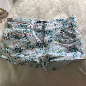 Flower shorts!